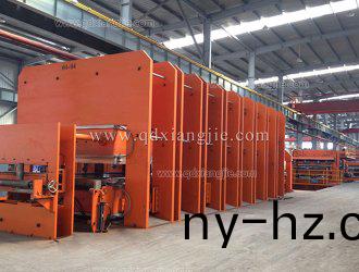 鋼絲(si)線(xian)輸送帶生(sheng)産線